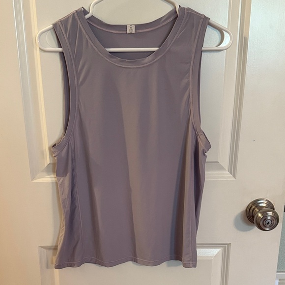 Lululemon Women's Sleeveless Lavender Top - Picture 1 of 3